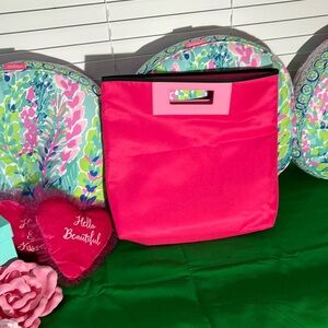 Clinique bright pink tote bag with square handles